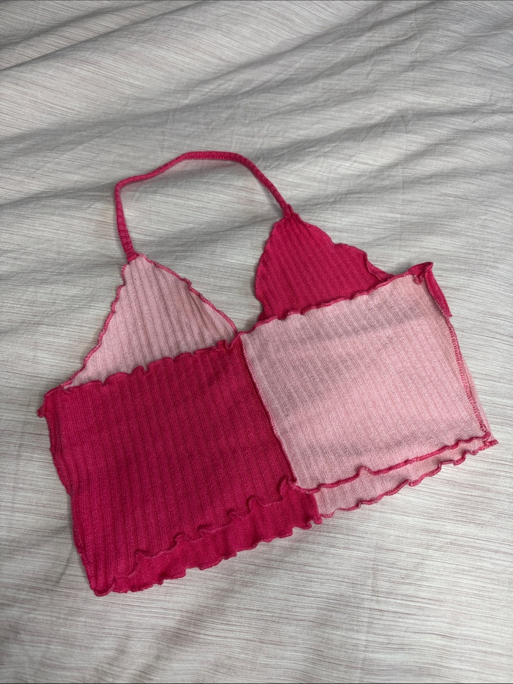 SHEIN Pink Colorblock Ribbed Cropped Halter Top - Picture 5 of 5